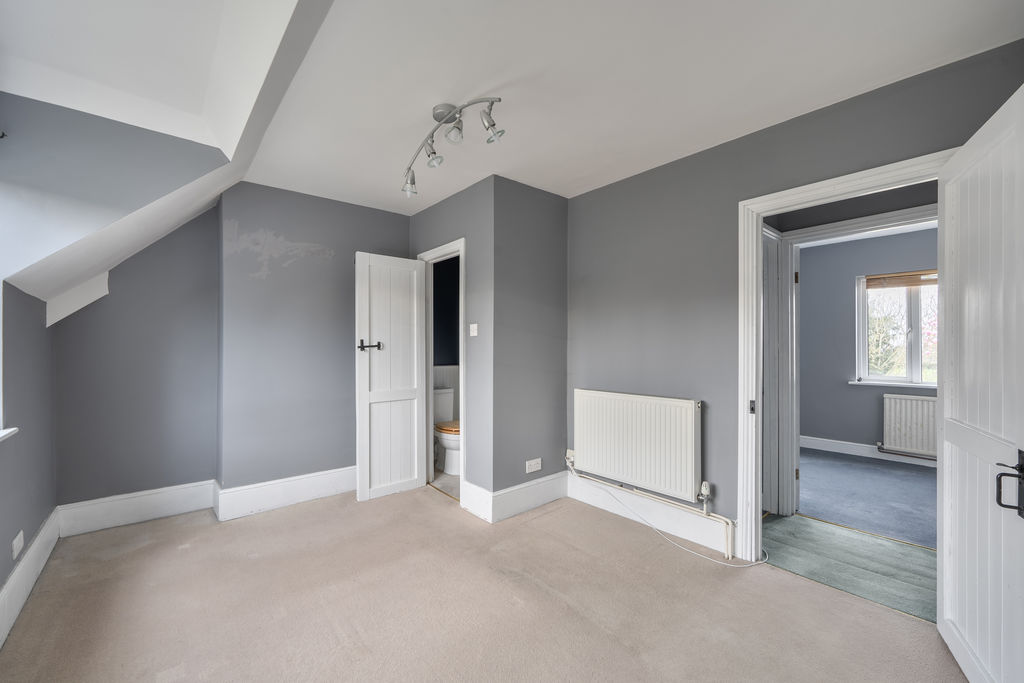 Bedroom- click for photo gallery